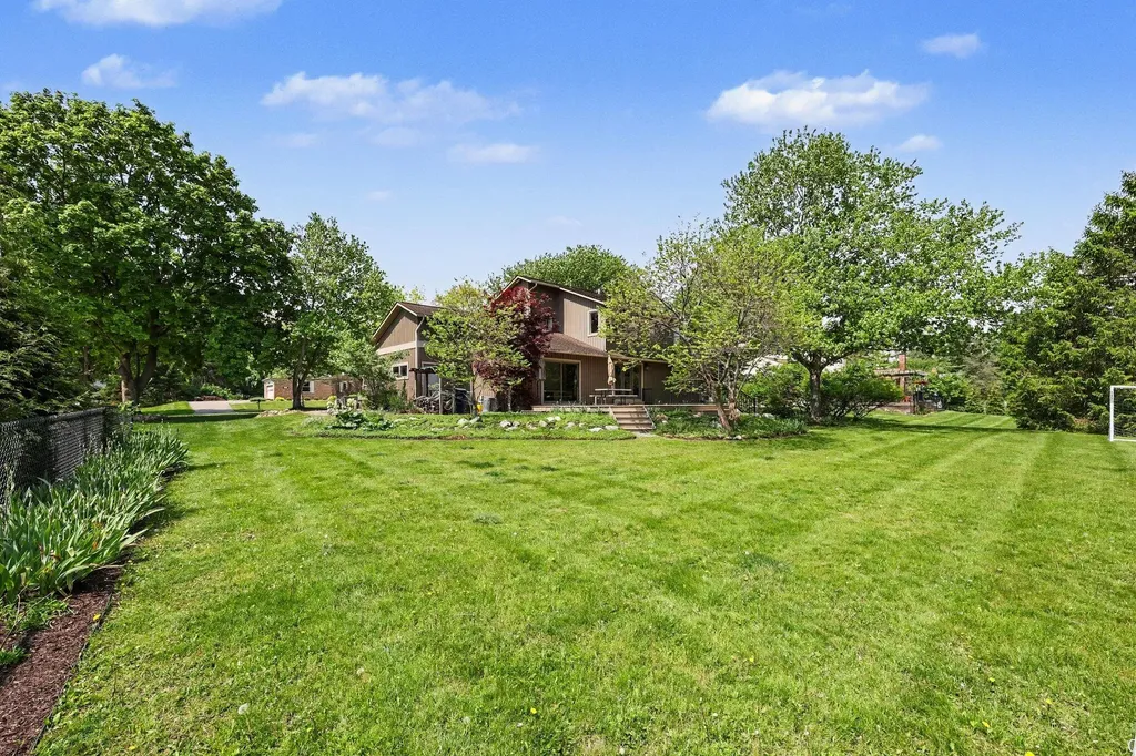 2728 Holyoke Lane Ann Arbor City MI 48103