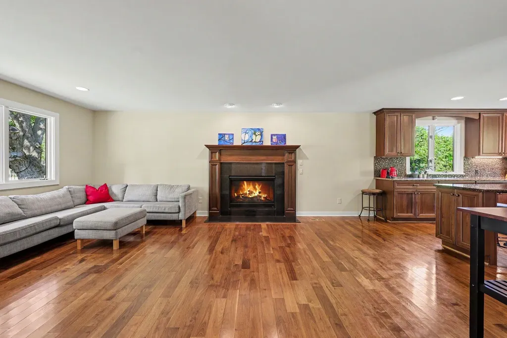 2728 Holyoke Lane Ann Arbor City MI 48103