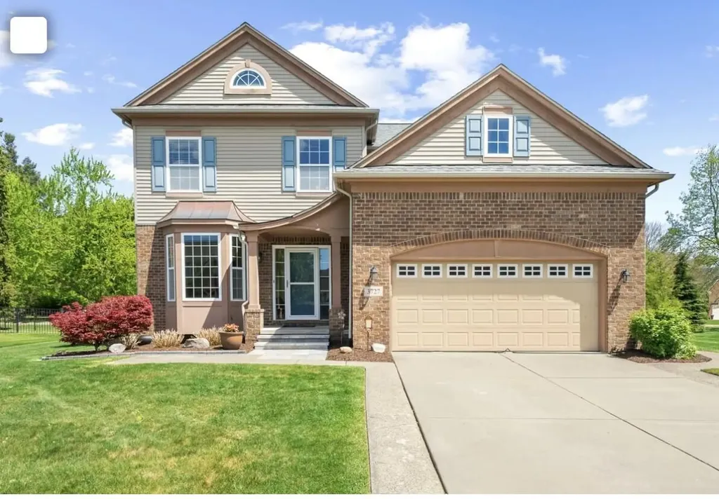 3727 Hogan Circle Rochester City MI 48307