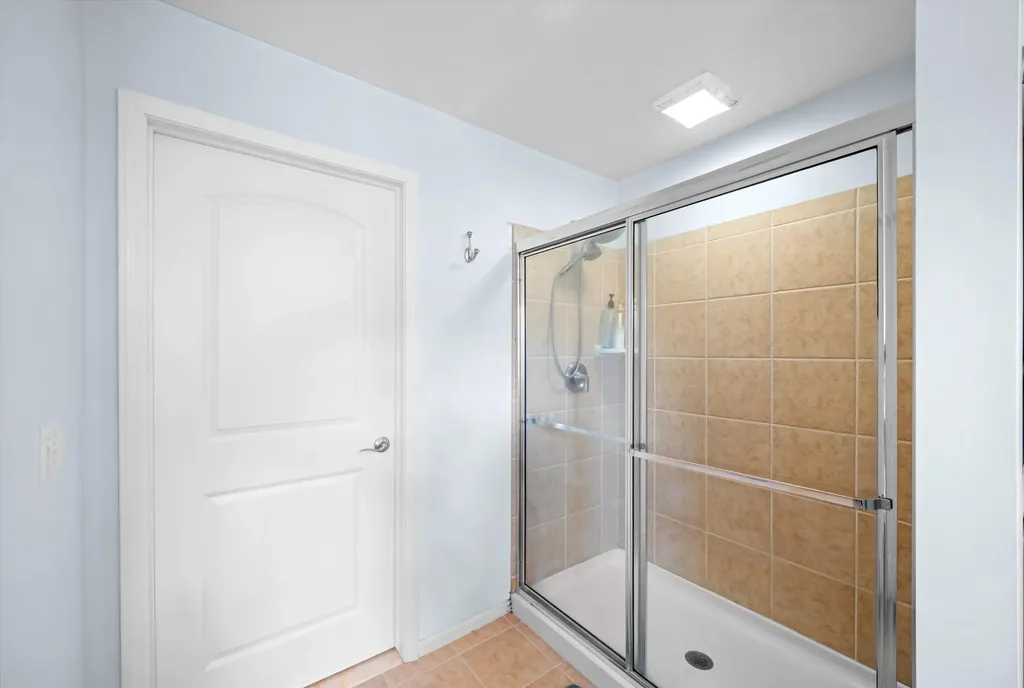 3727 Hogan Circle Rochester City MI 48307