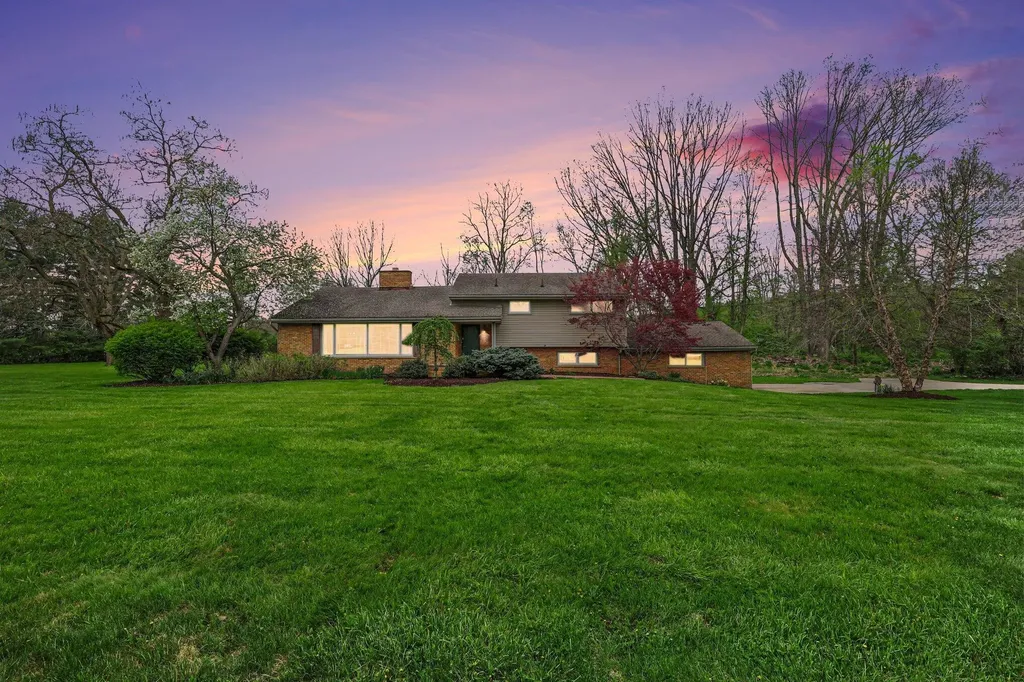 6595 Napier Road Salem Township MI 48170