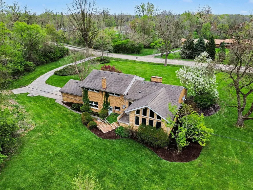 6595 Napier Road Salem Township MI 48170