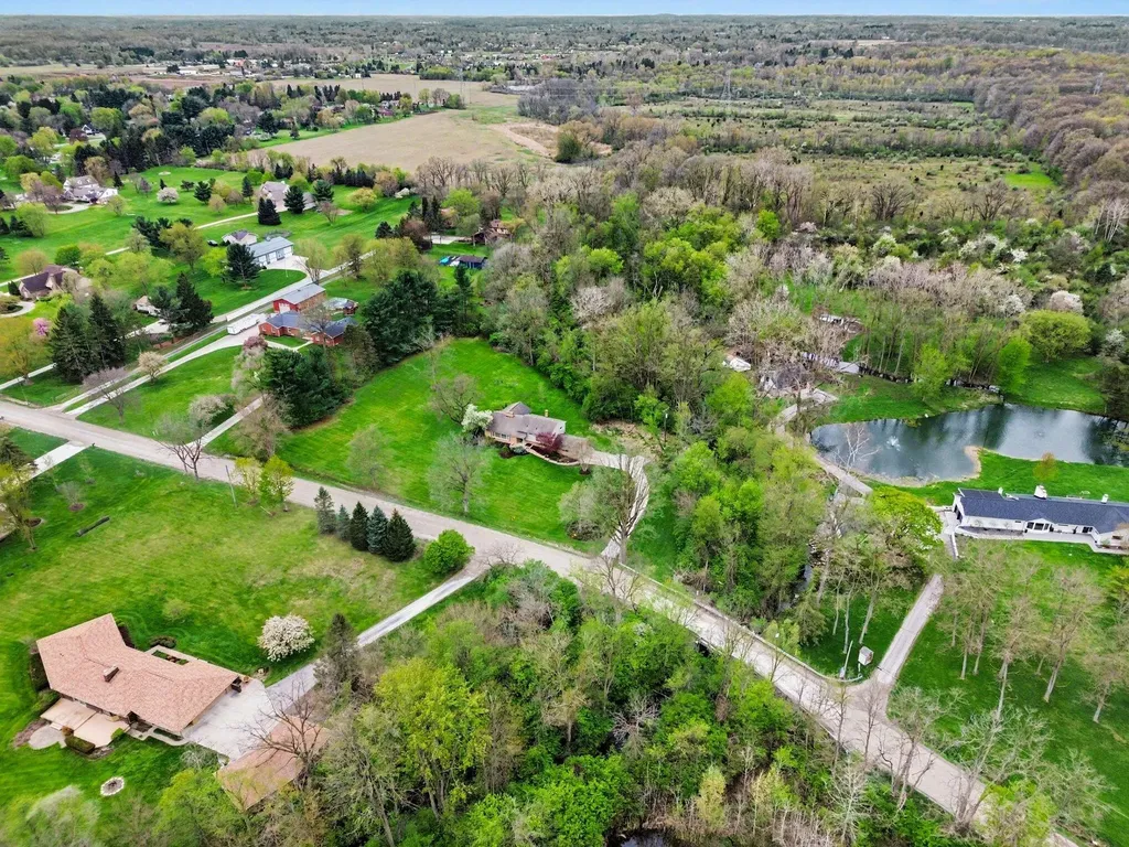6595 Napier Road Salem Township MI 48170