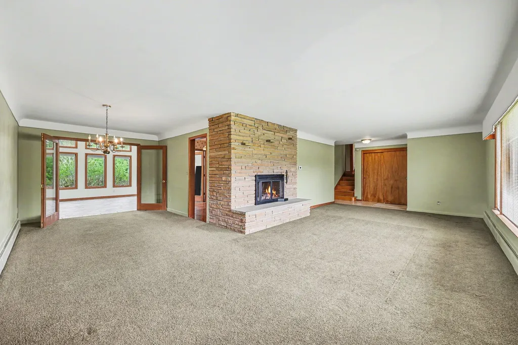 6595 Napier Road Salem Township MI 48170