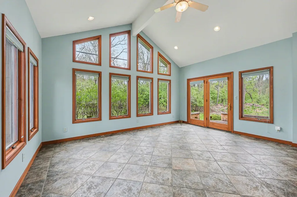 6595 Napier Road Salem Township MI 48170