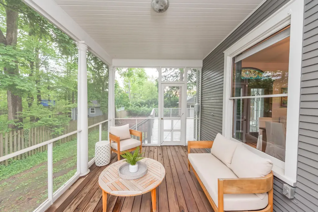 916 Olivia Avenue Ann Arbor City MI 48104