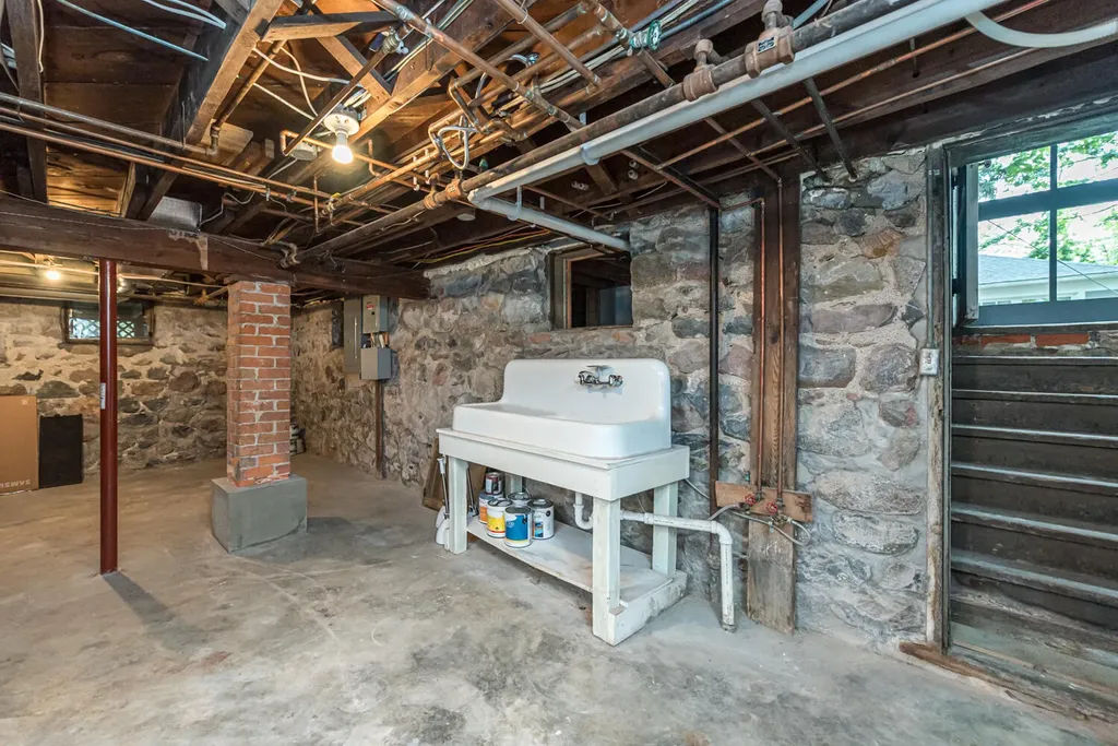 916 Olivia Avenue Ann Arbor City MI 48104