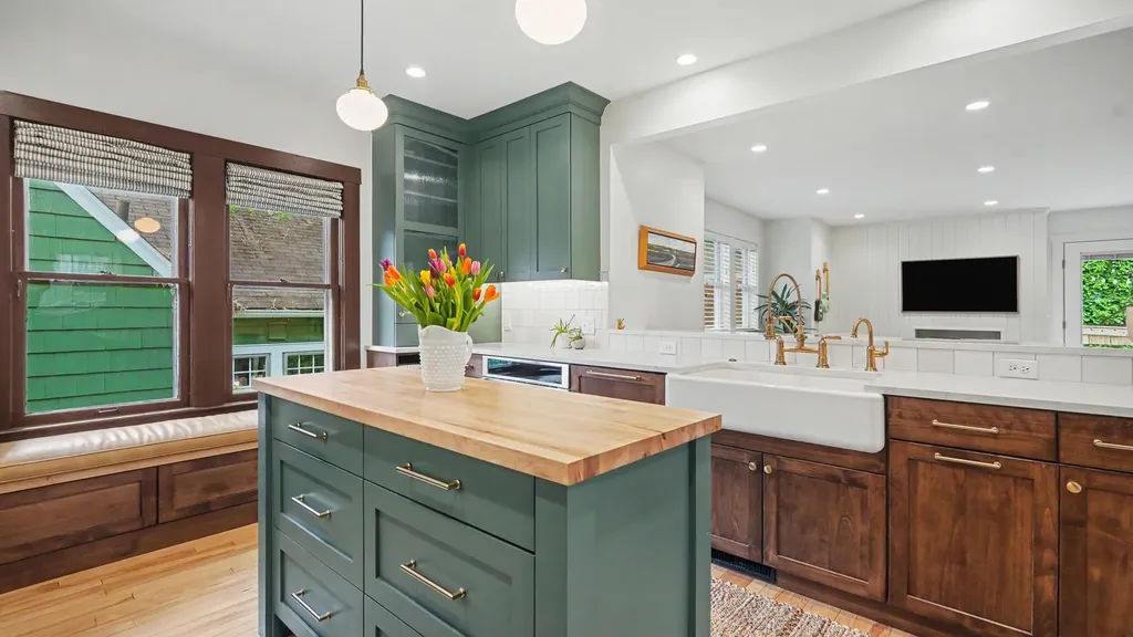 315 Koch Avenue Ann Arbor City MI 48103