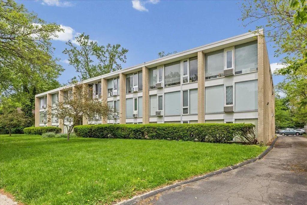 1531 Packard Street Ann Arbor City MI 48104
