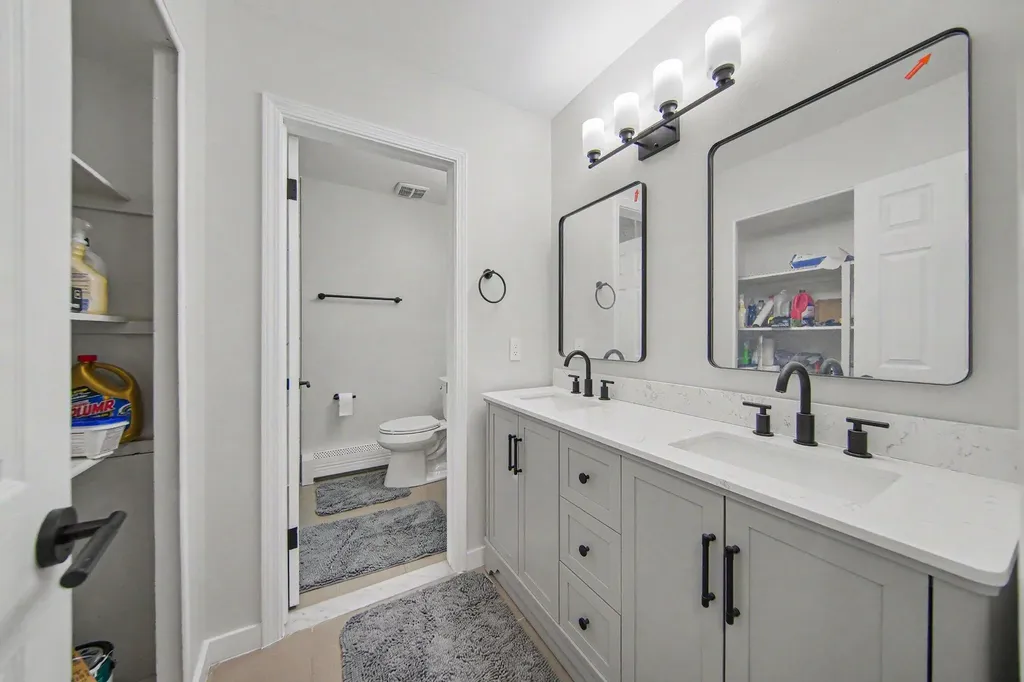 1261 Island Drive Ann Arbor City MI 48105