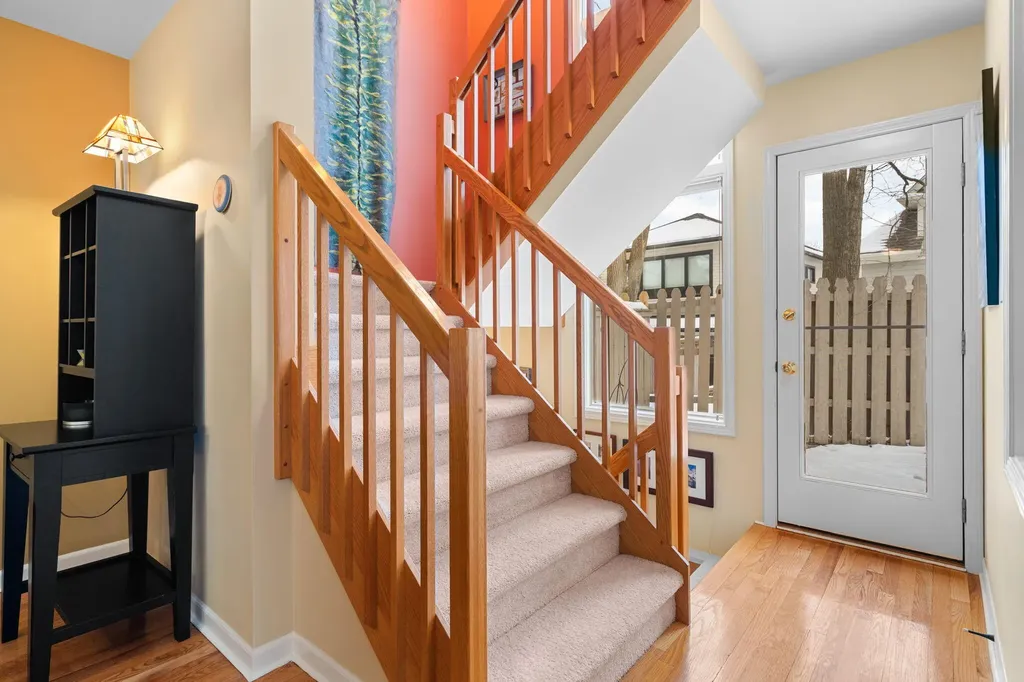 663 N 5th Avenue Ann Arbor City MI 48104