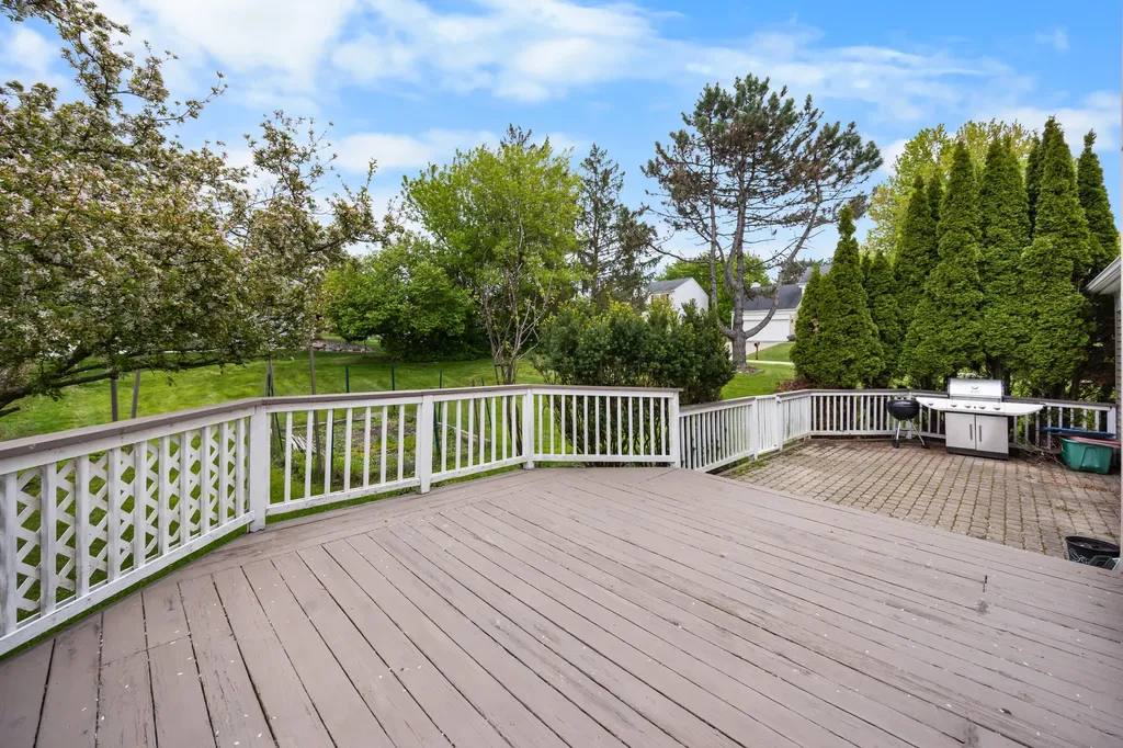 210 Whitney Drive Rochester Hills City MI 48307