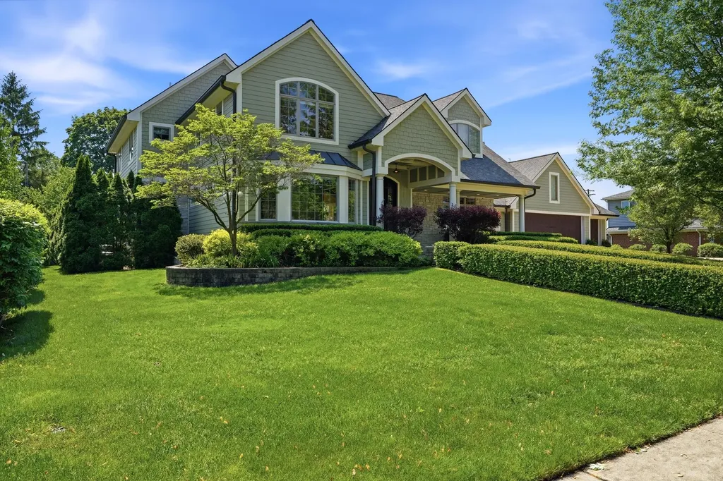 1919 Greenleaf Drive Royal Oak City MI 48067