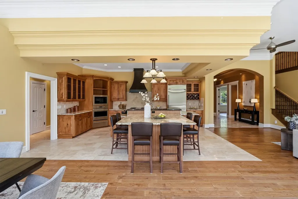 1919 Greenleaf Drive Royal Oak City MI 48067