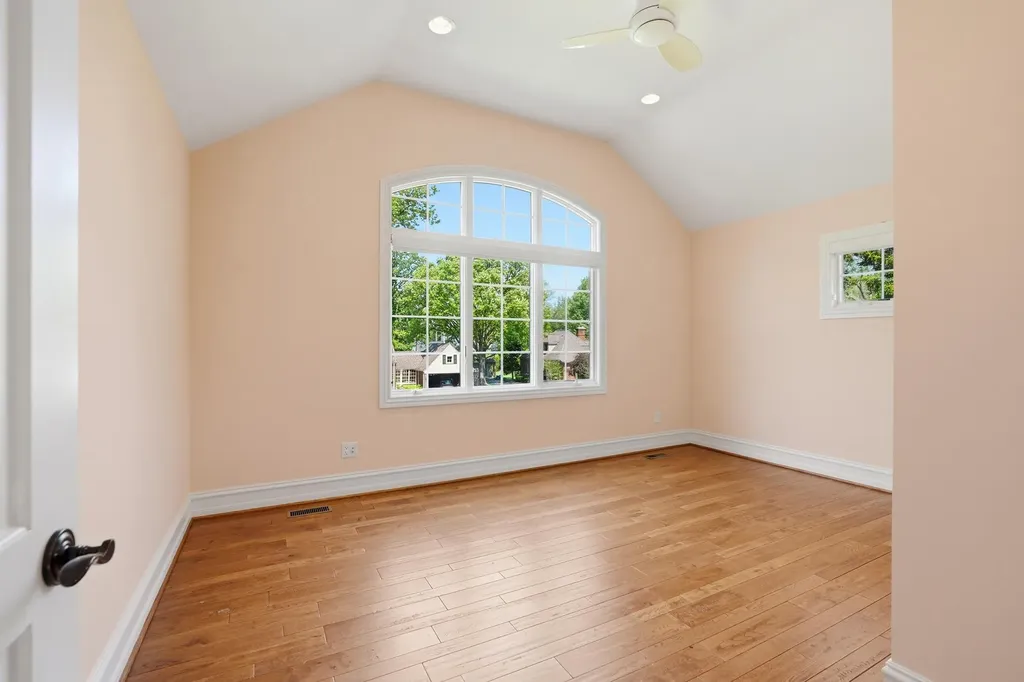 1919 Greenleaf Drive Royal Oak City MI 48067