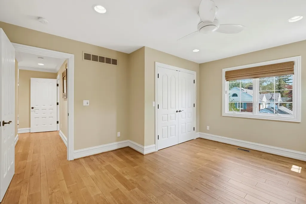 1919 Greenleaf Drive Royal Oak City MI 48067