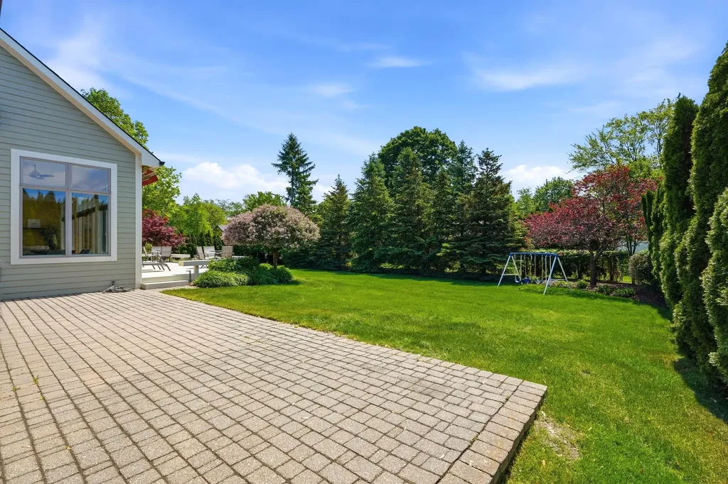 1919 Greenleaf Drive Royal Oak City MI 48067