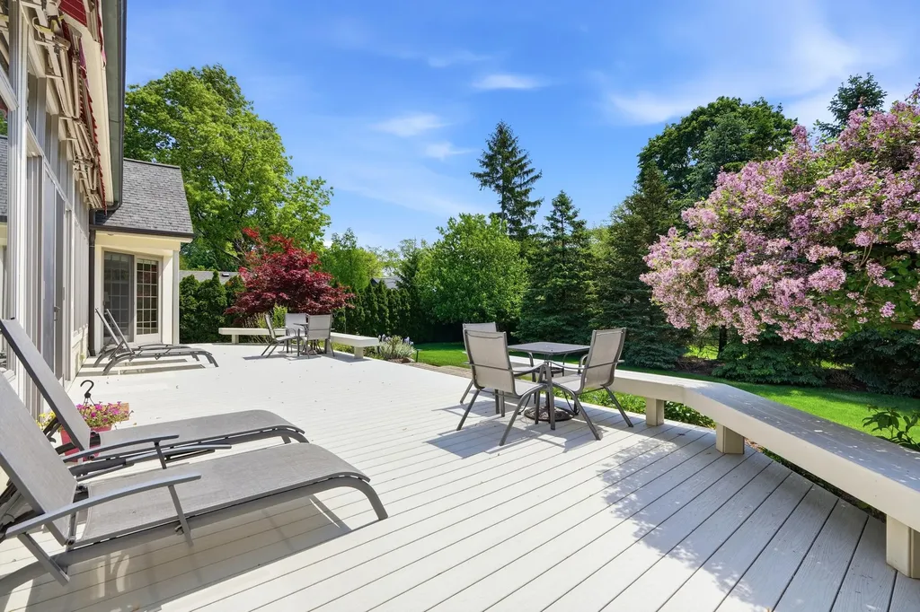 1919 Greenleaf Drive Royal Oak City MI 48067
