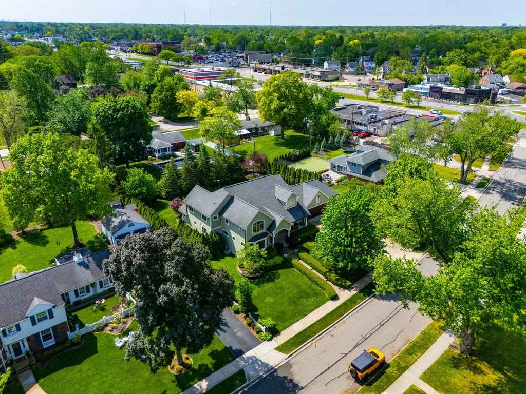 1919 Greenleaf Drive Royal Oak City MI 48067