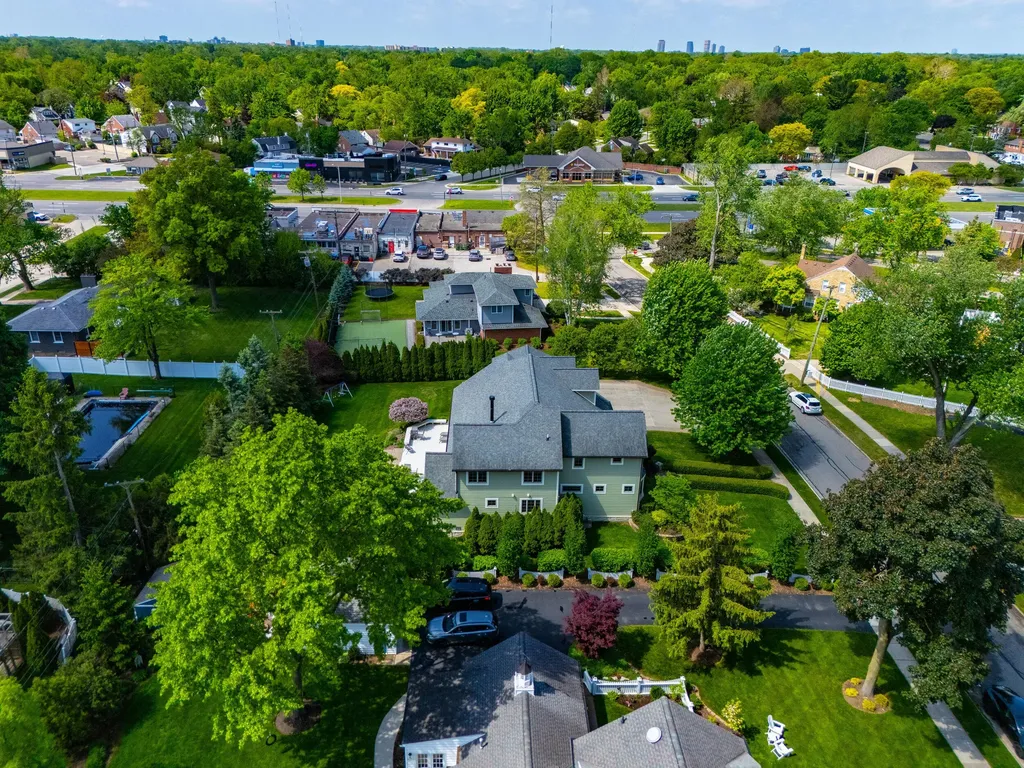 1919 Greenleaf Drive Royal Oak City MI 48067