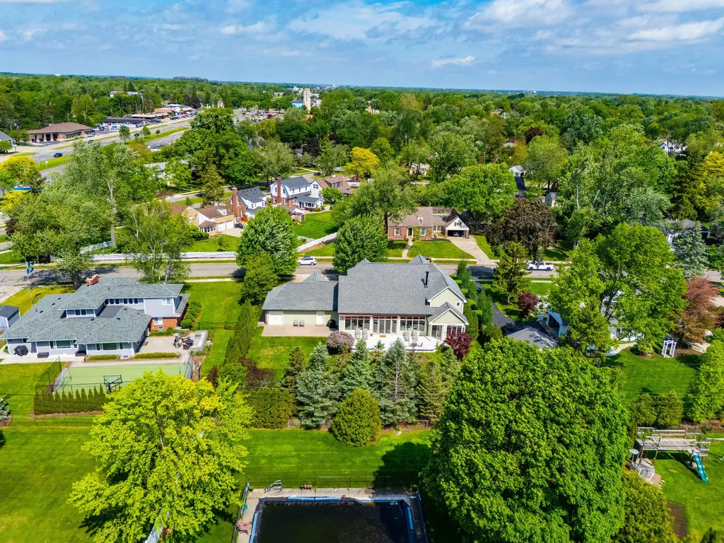 1919 Greenleaf Drive Royal Oak City MI 48067