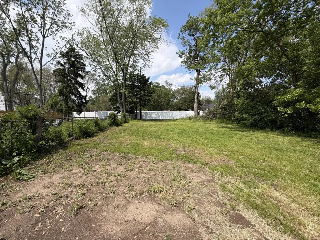 8026 Pembroke Avenue Detroit City MI 48221