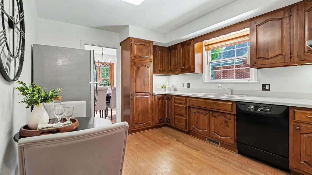 2030 Devolson Avenue Ann Arbor City MI 48104