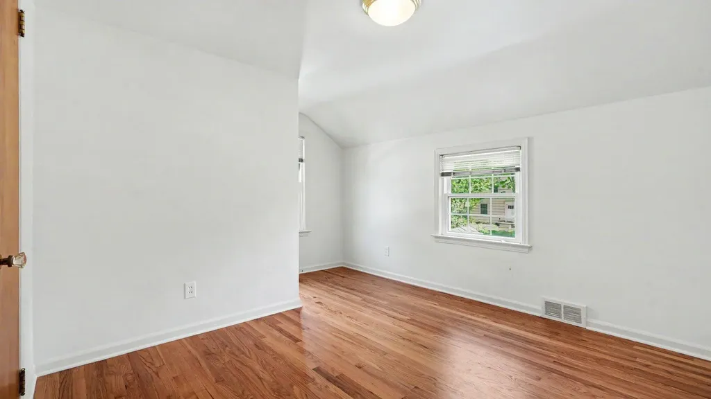 2030 Devolson Avenue Ann Arbor City MI 48104