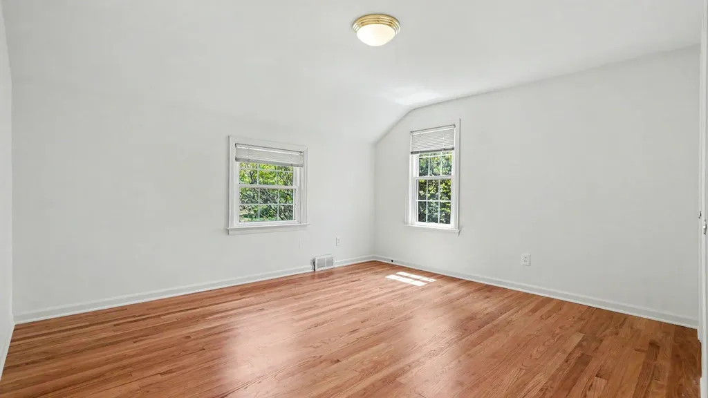 2030 Devolson Avenue Ann Arbor City MI 48104