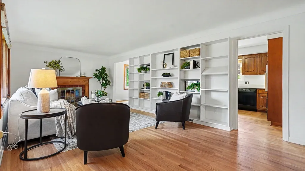 2030 Devolson Avenue Ann Arbor City MI 48104