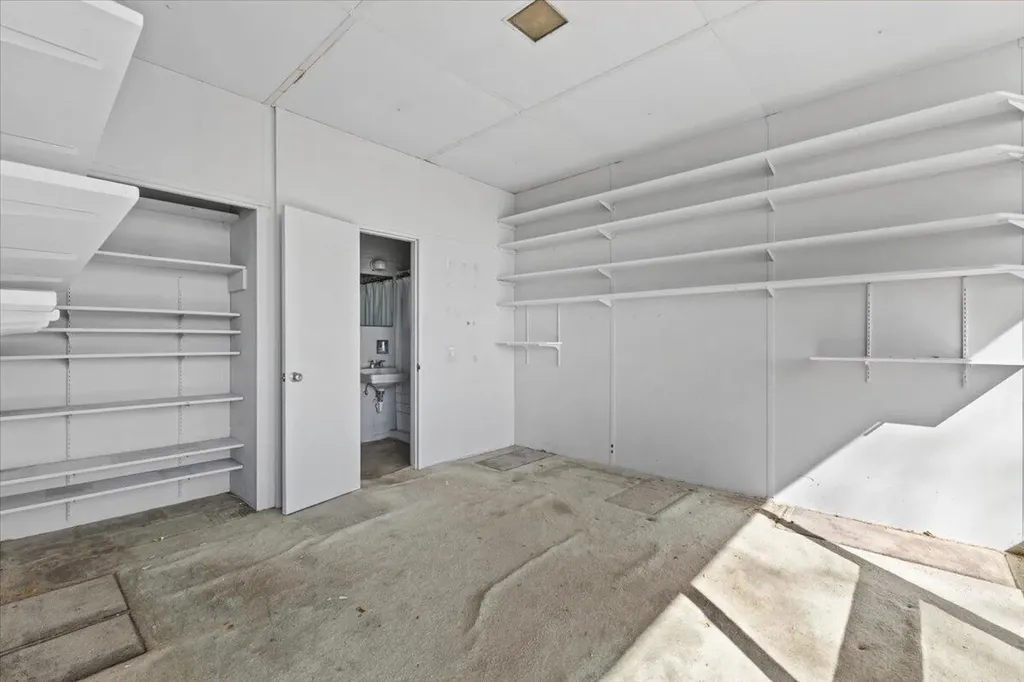 3575 E Huron River Drive Ann Arbor City MI 48104