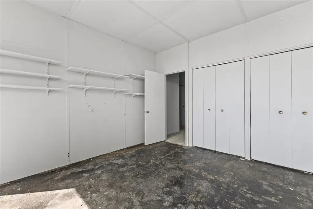 3575 E Huron River Drive Ann Arbor City MI 48104