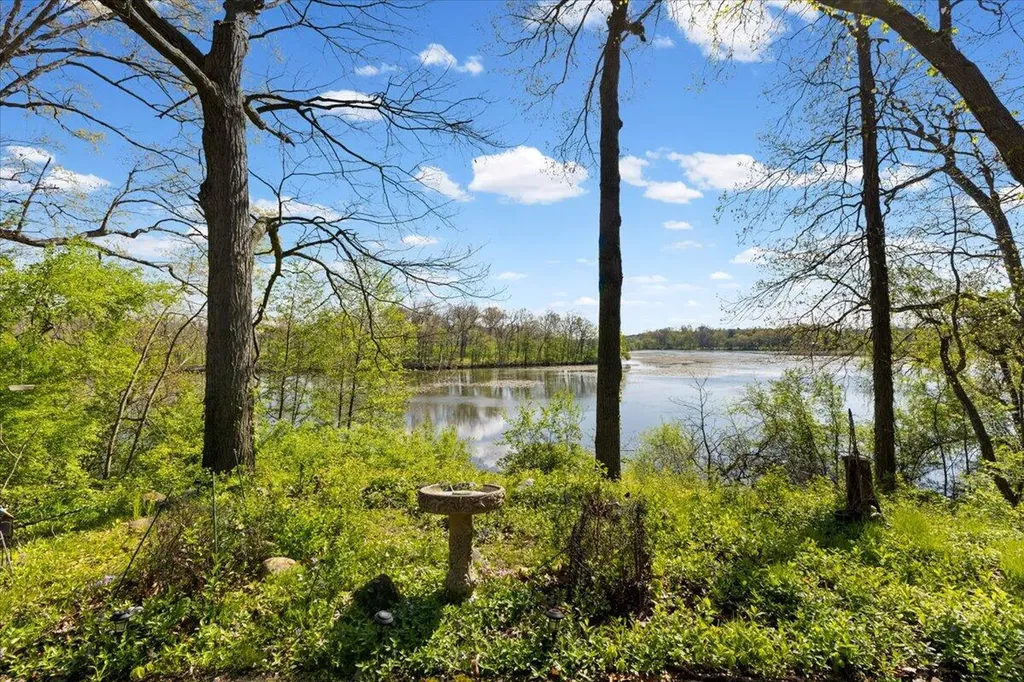 3575 E Huron River Drive Ann Arbor City MI 48104