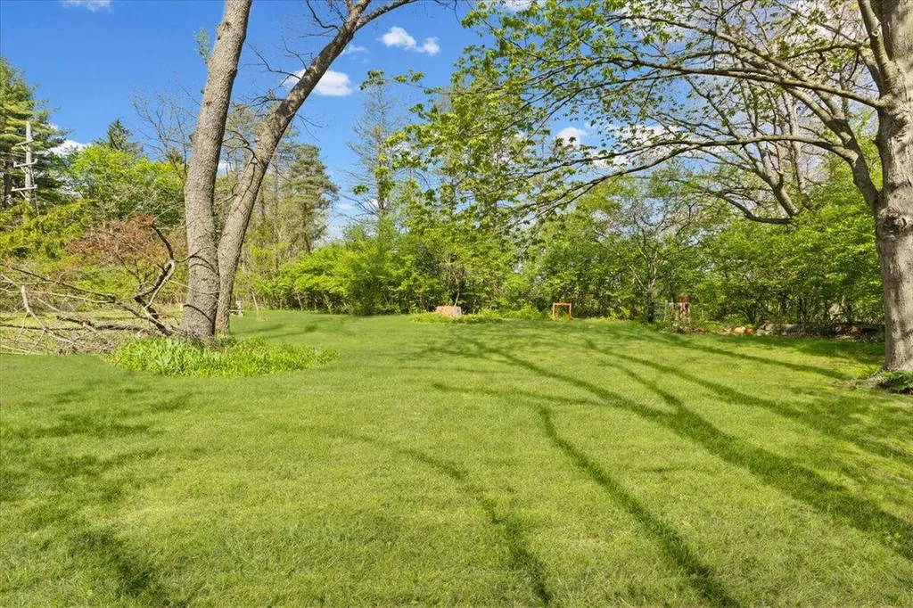 3575 E Huron River Drive Ann Arbor City MI 48104