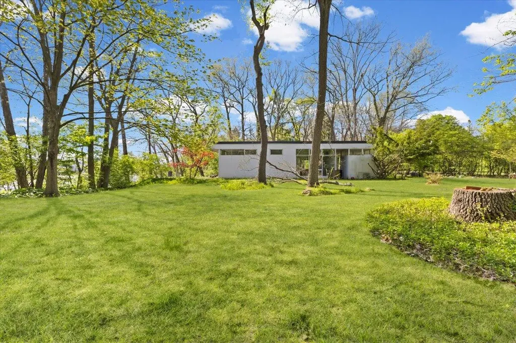3575 E Huron River Drive Ann Arbor City MI 48104