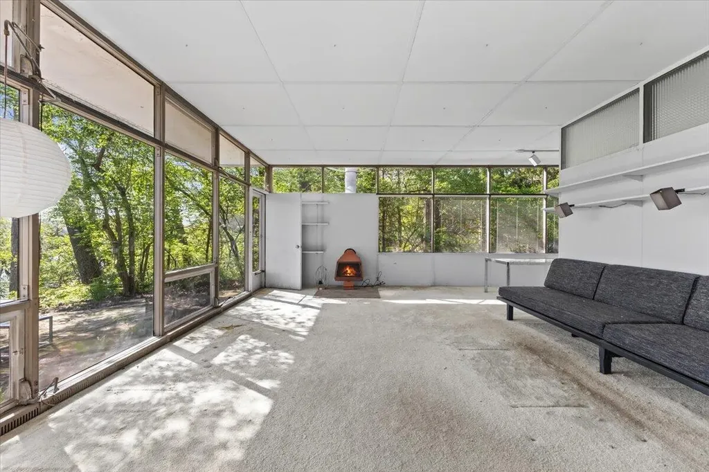 3575 E Huron River Drive Ann Arbor City MI 48104