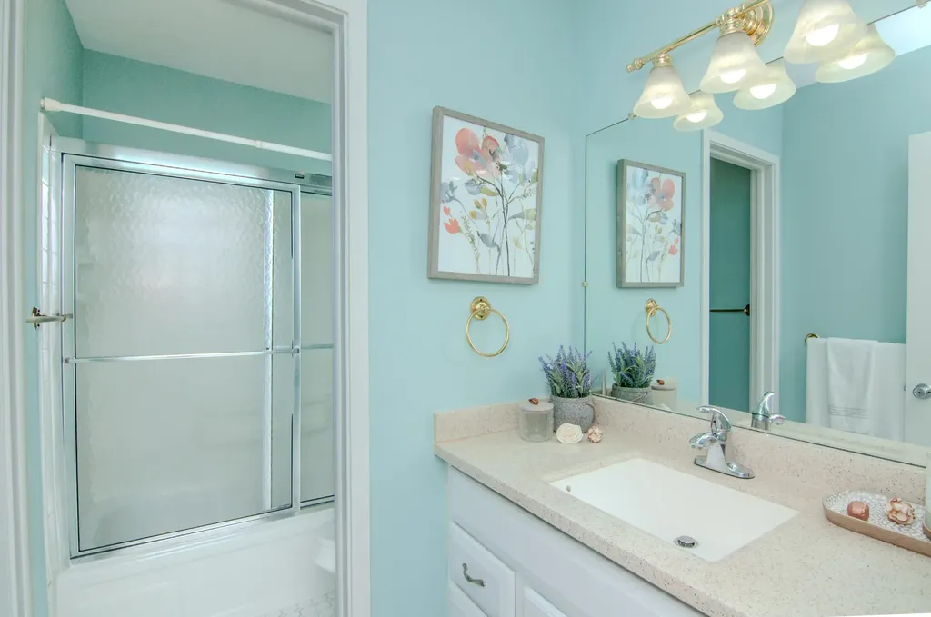 3017 Lakehaven Court Ann Arbor City MI 48105