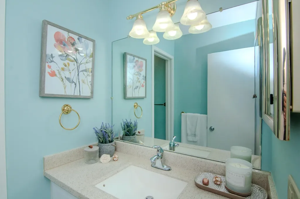 3017 Lakehaven Court Ann Arbor City MI 48105