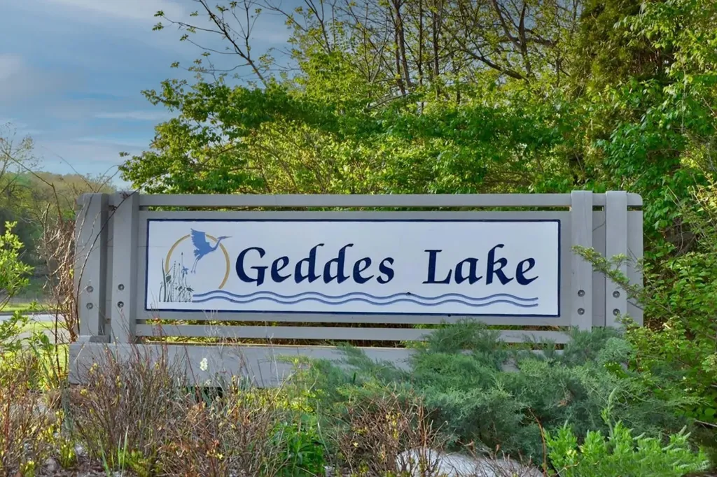 3017 Lakehaven Court Ann Arbor City MI 48105