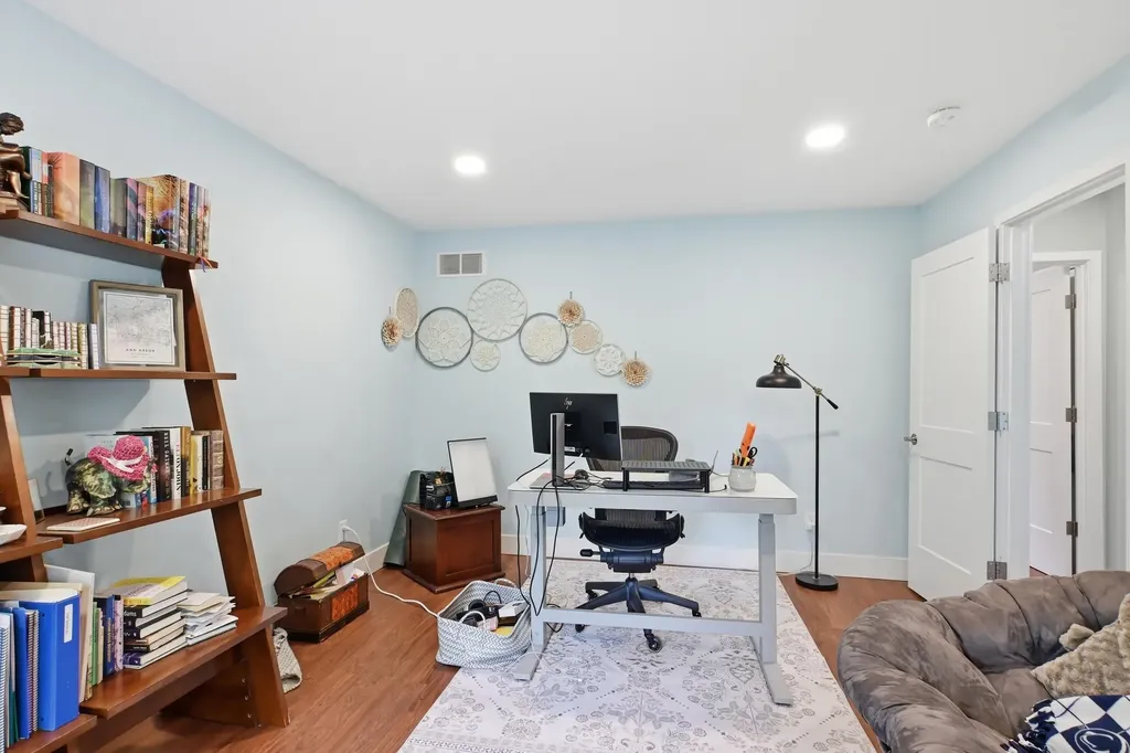 18 Northwick Court Ann Arbor City MI 48105