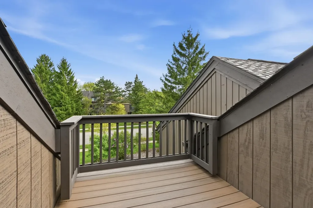 18 Northwick Court Ann Arbor City MI 48105