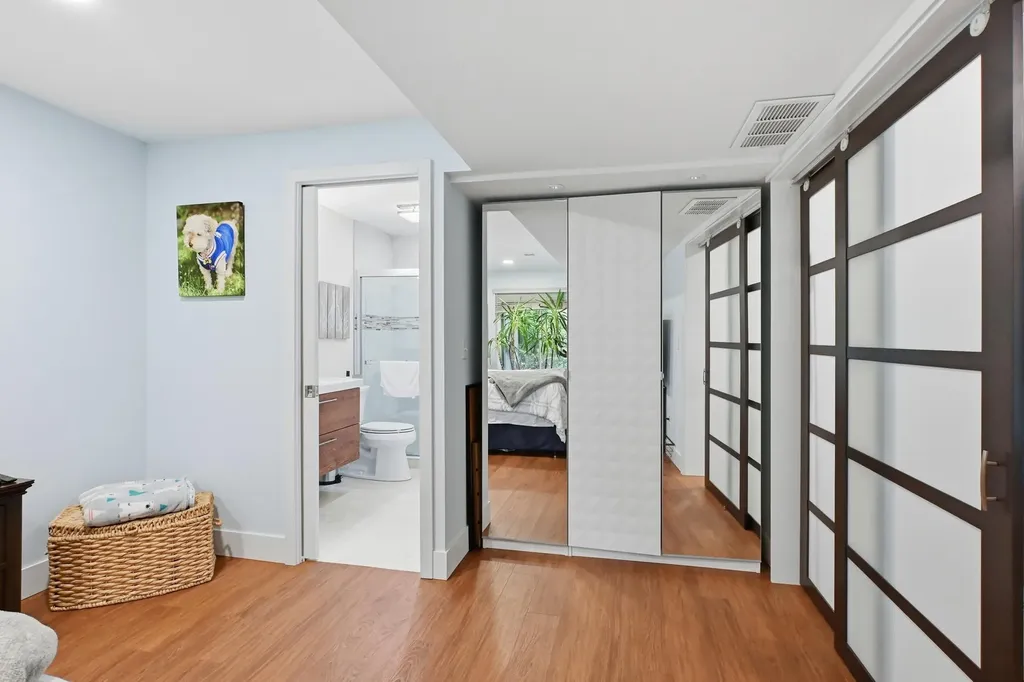 18 Northwick Court Ann Arbor City MI 48105
