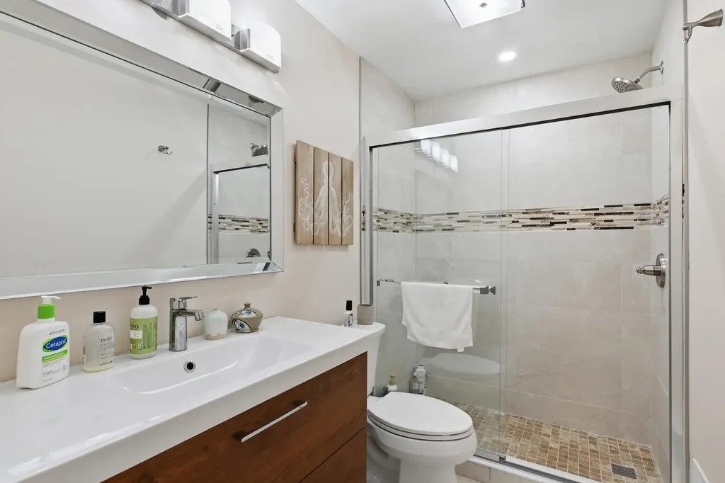 18 Northwick Court Ann Arbor City MI 48105
