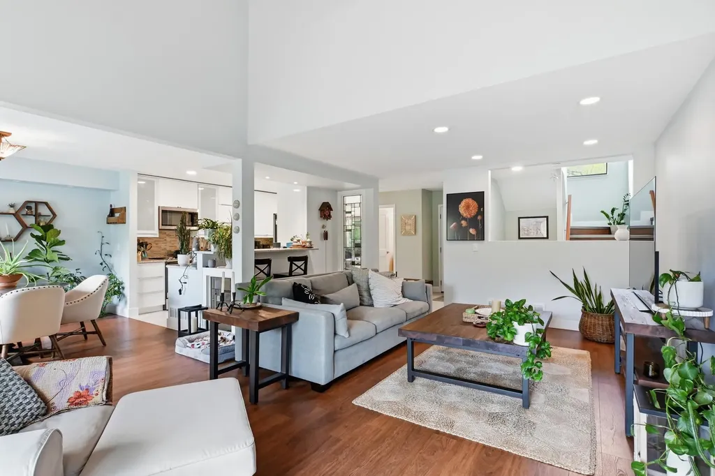 18 Northwick Court Ann Arbor City MI 48105