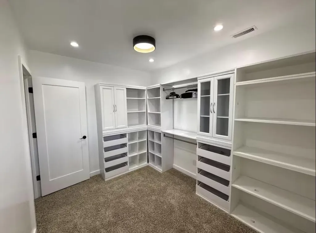 49 Calvert Avenue Detroit City MI 48202