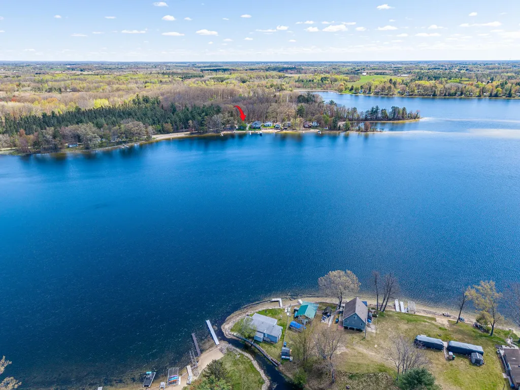 4625 Lake Resort Sage Township MI 48624