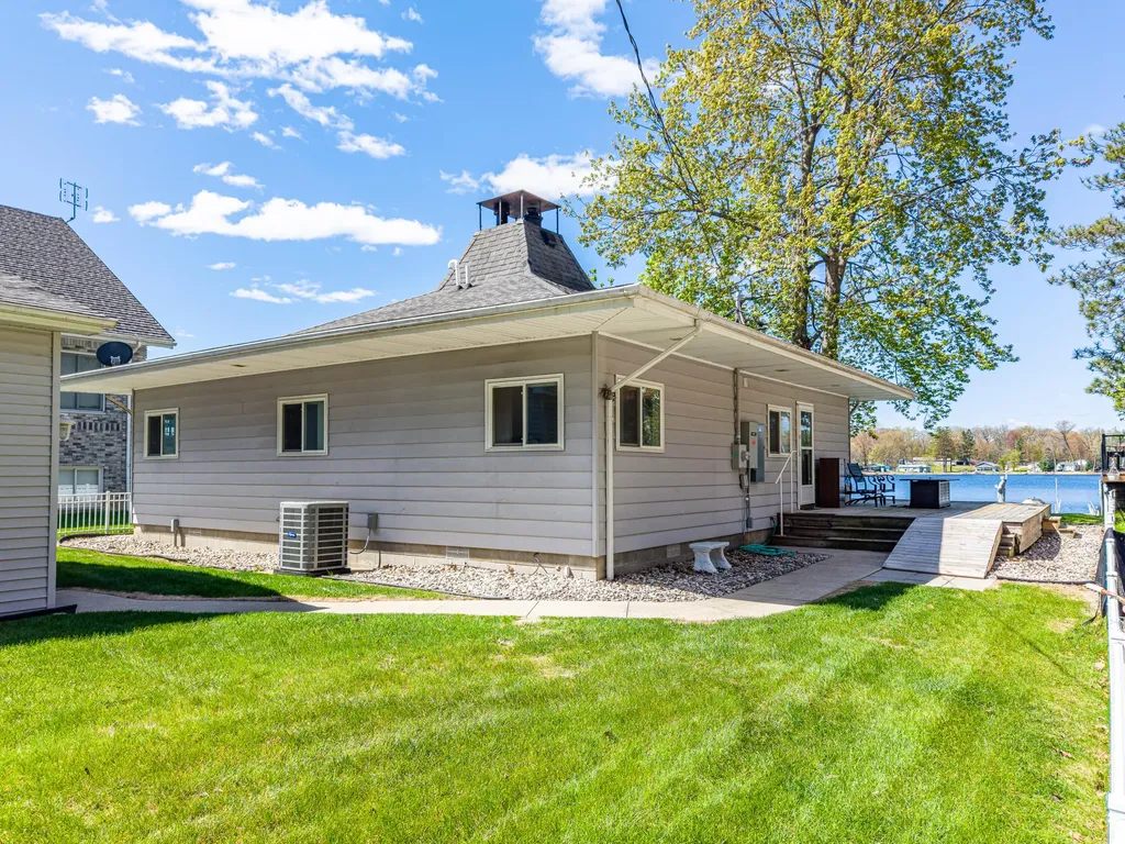 4625 Lake Resort Sage Township MI 48624