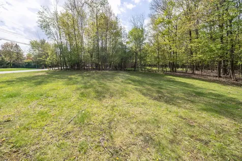 34554 Quaker Valley Road Farmington Hills City MI 48331
