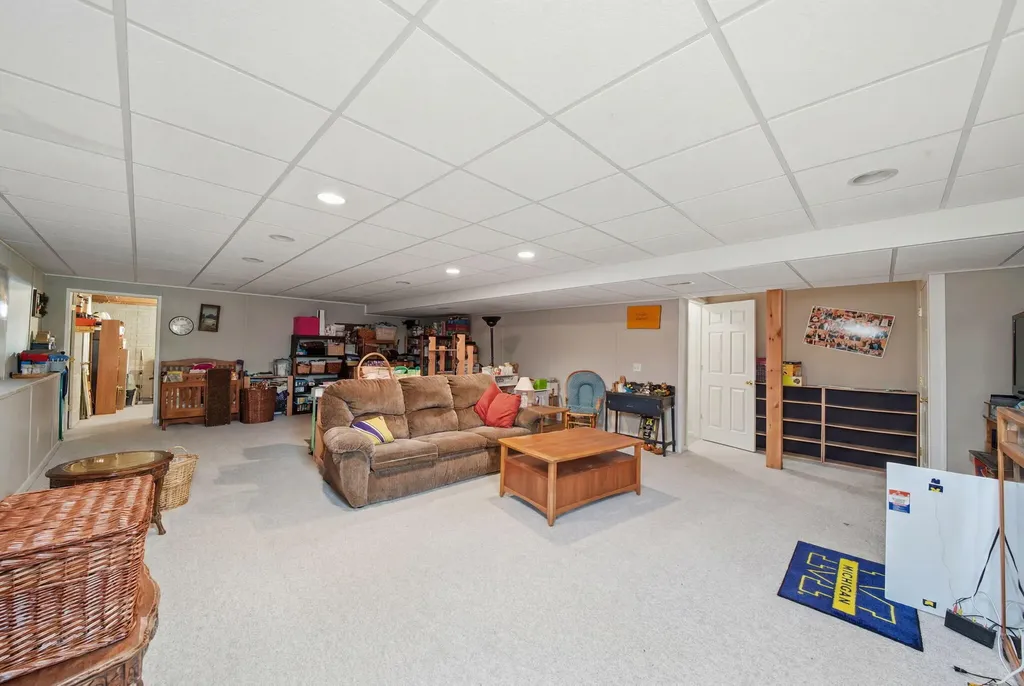 3427 Leeomi Drive Raisin Township MI 49229