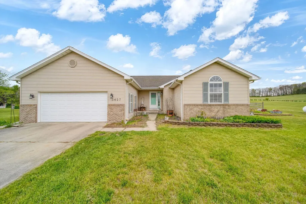 3427 Leeomi Drive Raisin Township MI 49229